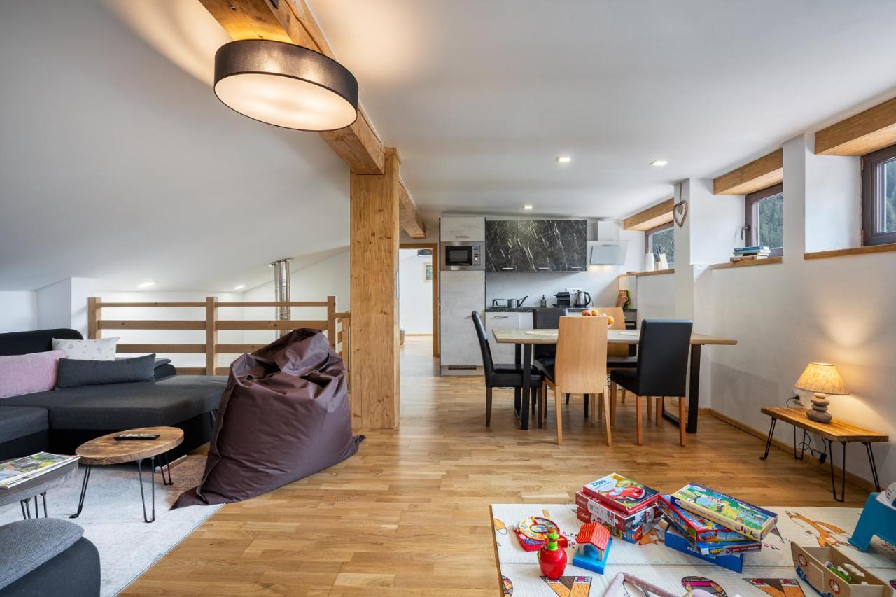 Apartments Srdiecko - Sauna In Smaller Apt - Highest In Central Europe - Fireplace - In The Forest Tale Exterior foto